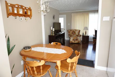 416 CECIL St, Temiskaming Shores, ON P0J 1K0
