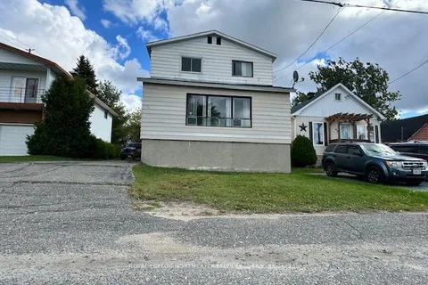 464 Cedar St, Timmins, ON P4N 2J1
