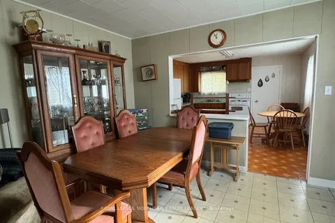 464 Cedar St, Timmins, ON P4N 2J1