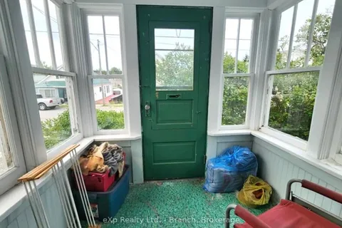 35 Main St, Kirkland Lake, ON P2N 3E2