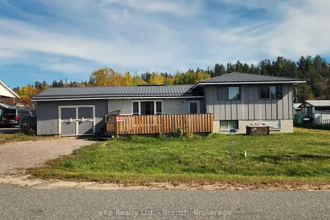 229 GEORGINA St, Matachewan, ON P0K 1M0