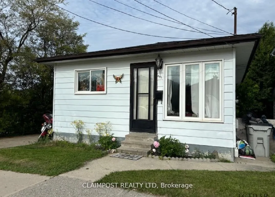 441 Pine St, Timmins, ON P4N 2L5