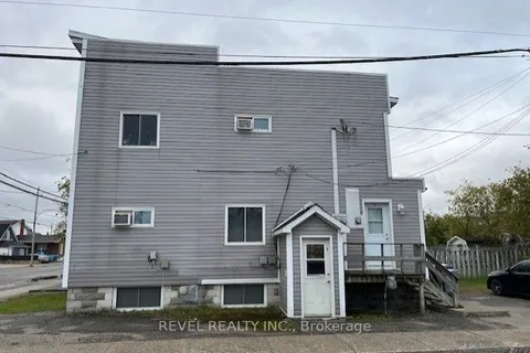 315 Pine St, Timmins, ON P4N 2L1
