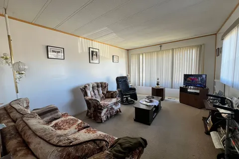 287 Evelyn Cres, Timmins, ON P4N 0C2