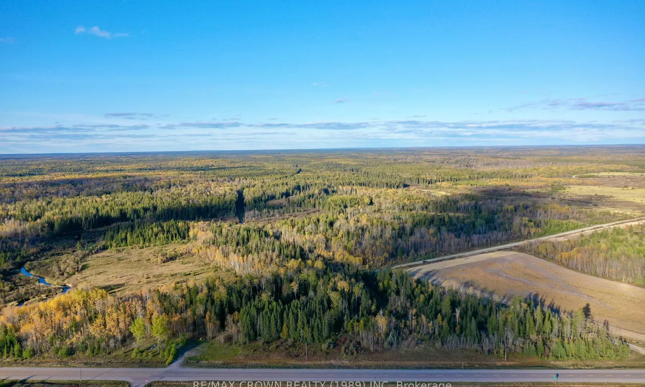 392 Highway 11, Val Rita-Harty, ON P0L 1M0