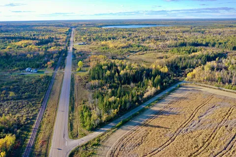 392 Highway 11, Val Rita-Harty, ON P0L 1M0