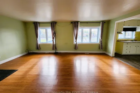 52 Grierson Rd, Kirkland Lake, ON P2N 1C9