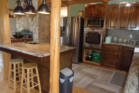 6139 Highway 11 Rd, Timiskaming Remote Area, ON P0K 1V0