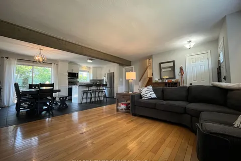 721 Churchill St, Timmins, ON P4N 5G4