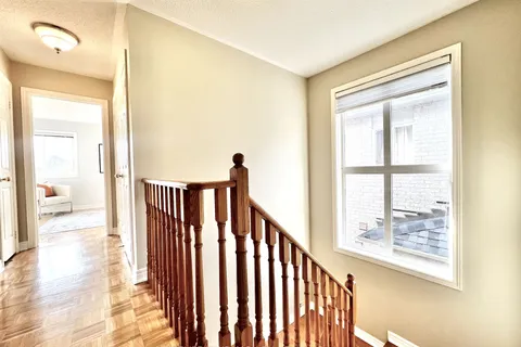 3596 Rainpark Crt, Mississauga, ON L5M 6X6