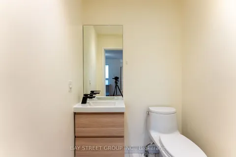 3416 Ingram Rd, Mississauga, ON L5L 4M9