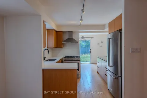 3416 Ingram Rd, Mississauga, ON L5L 4M9