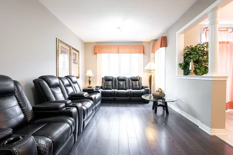 5178 Churchill Meadows Blvd, Mississauga, ON L5M 8B6