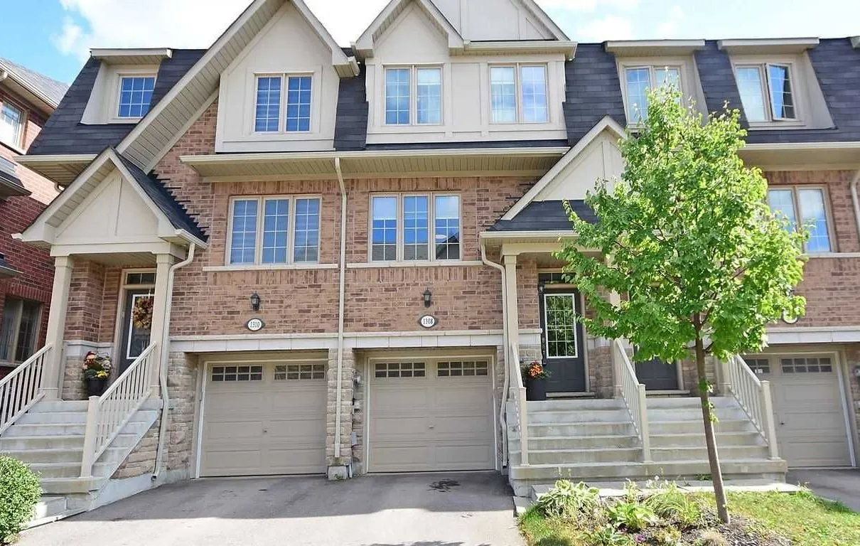 1308 Granrock Cres, Mississauga, ON L5V 0E1