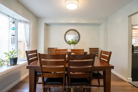 43 Dafoe Cres, Brampton, ON L6Y 2L1