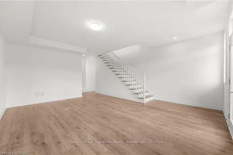 3047 TRAILSIDE Dr, Oakville, ON L6M 4M2