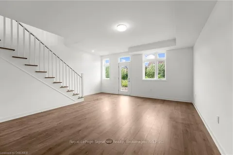 3047 TRAILSIDE Dr, Oakville, ON L6M 4M2