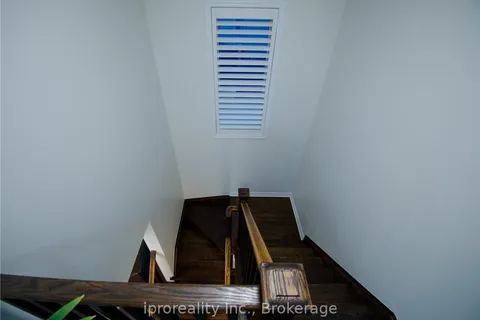 954 PENSON Cres, Milton, ON L9T 8Z7