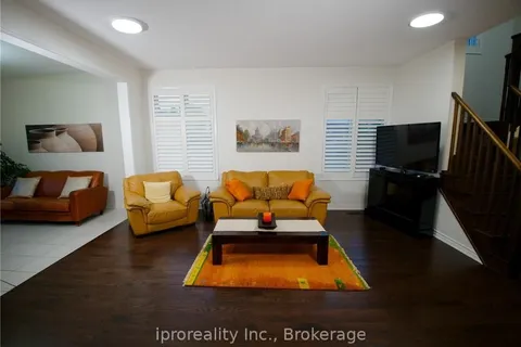 954 PENSON Cres, Milton, ON L9T 8Z7