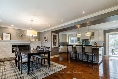 2069 VICTORIA Ave, Burlington, ON L7R 1R5