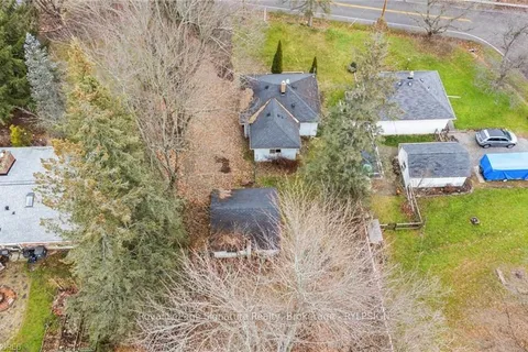 6406 CEDAR SPRINGS Rd, Burlington, ON L7P 0L1