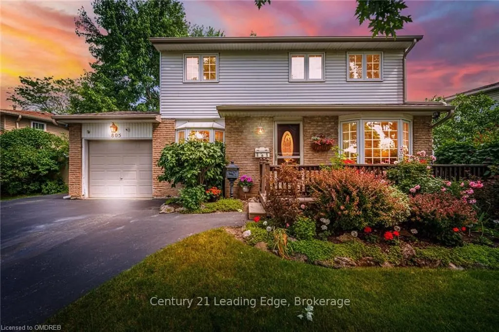 805 CABOT Tr, Milton, ON L9T 3S7