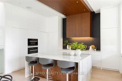 418 PINE COVE Rd, Burlington, ON L7N 1W5