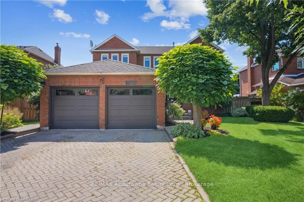 1008 GLENBROOK Ave, Oakville, ON L6H 3Z8