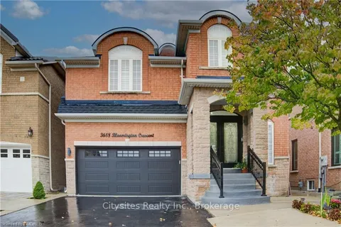 3688 BLOOMINGTON Cres, Mississauga, ON L5M 7B3