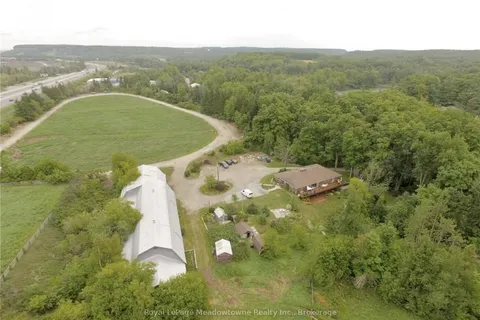 225/269 CAMPBELL Ave, Milton, ON L0P 1B0