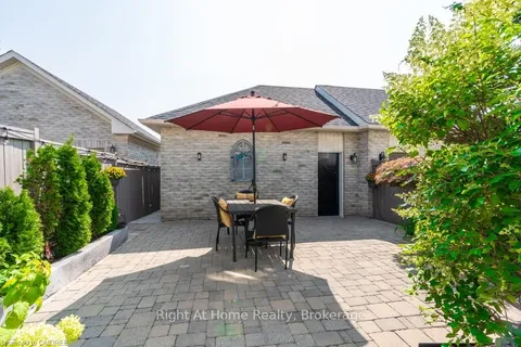 3004 RICHVIEW Blvd, Oakville, ON L6M 5C8