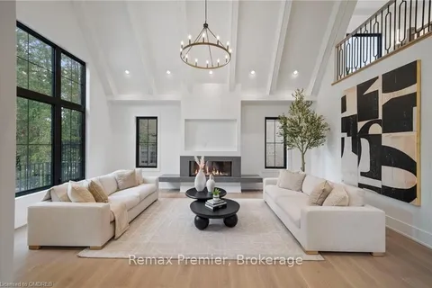 24 BELVEDERE Dr, Oakville, ON L6L 4B6