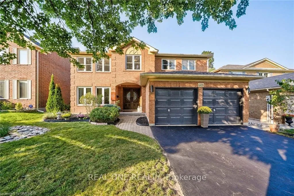 1321 MONKS, Oakville, ON L6M 1K6