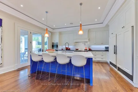 64 BRENTWOOD Rd, Oakville, ON L6J 4B6