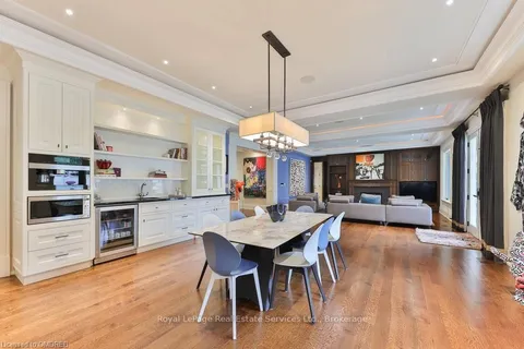 64 BRENTWOOD Rd, Oakville, ON L6J 4B6