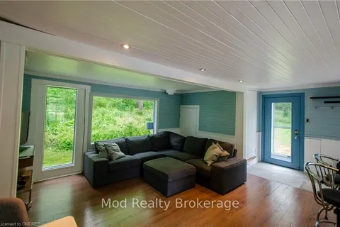 6142 GUELPH Line, Burlington, ON L7P 0A4