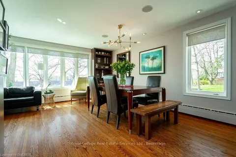 319 MACDONALD Road, Oakville, ON L6J 2A8