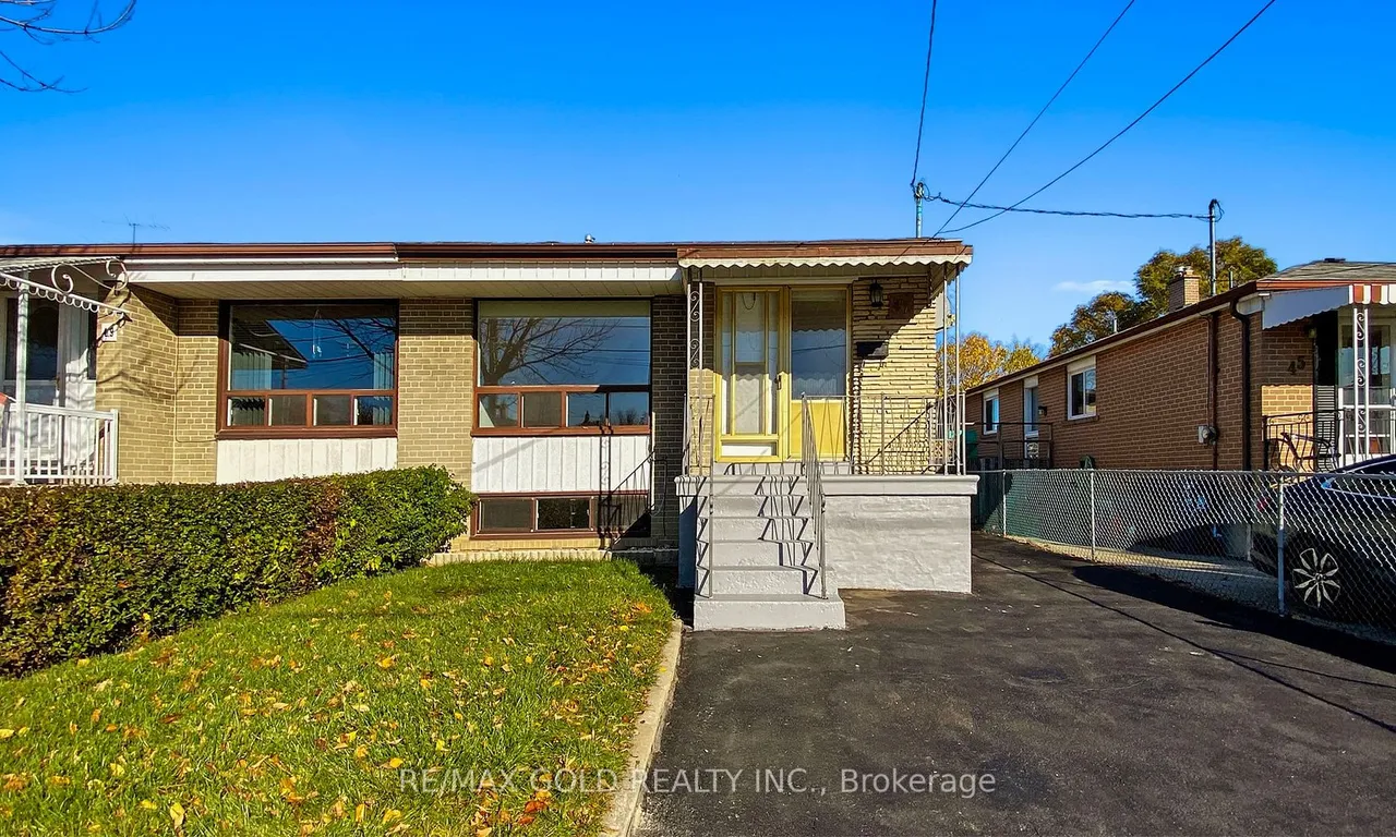 47 Cherrylawn Ave, Toronto, ON M9L 2B3