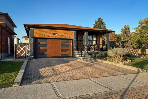 184 Vodden St, Brampton, ON L6X 2V3