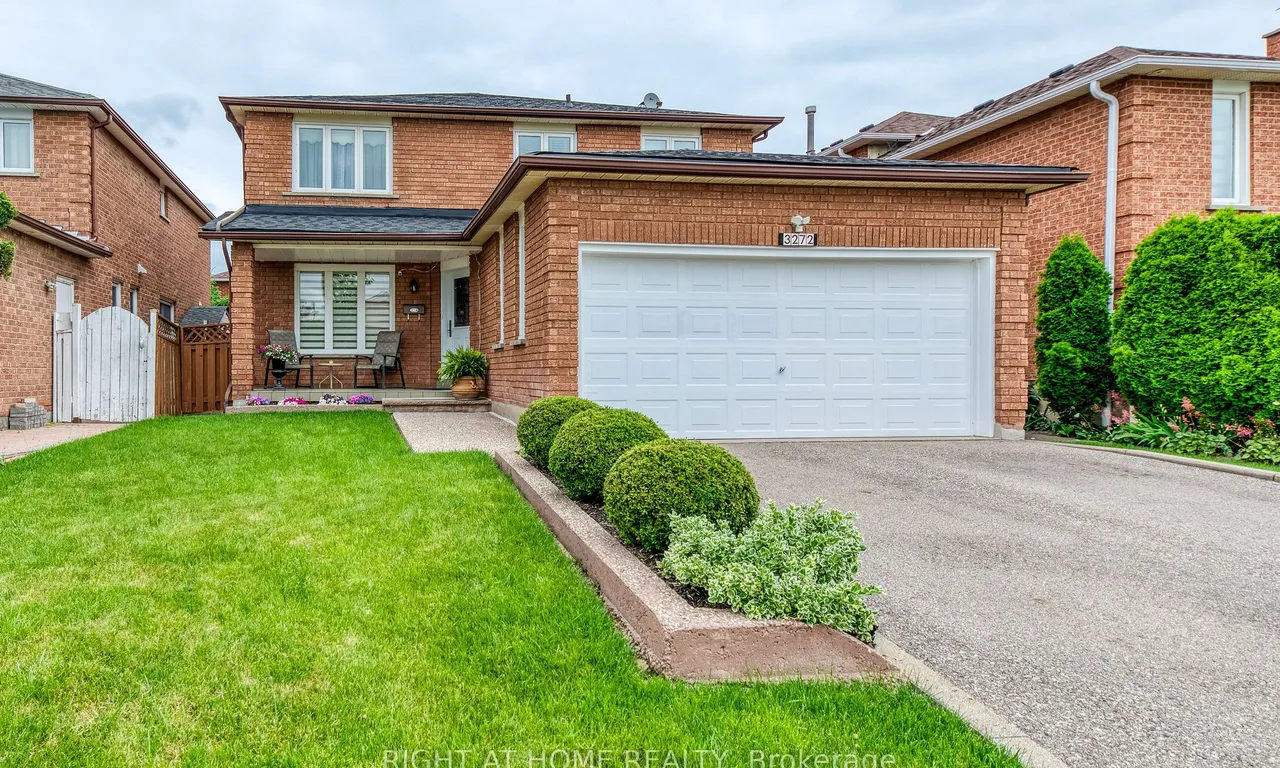 3272 Testimony Sq, Mississauga, ON L5B 3L5