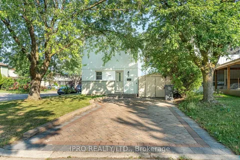 1 Garrison Sq, Brampton, ON L6S 2H3