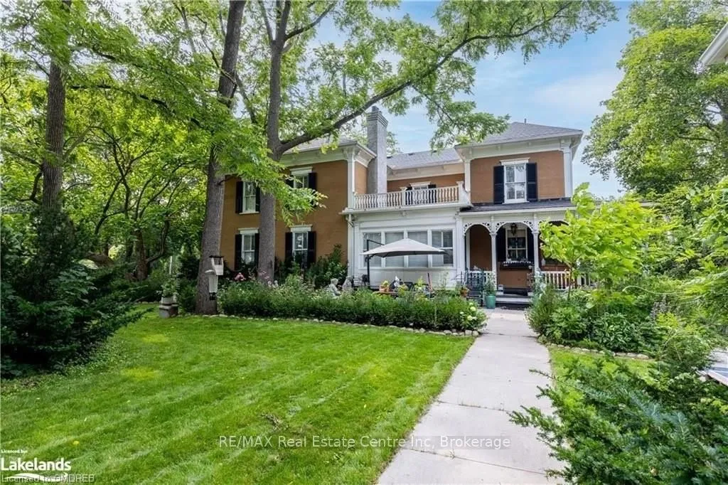 103 THOMAS St, Milton, ON L9T 2E3