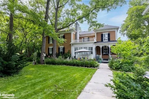 103 THOMAS St, Milton, ON L9T 2E3