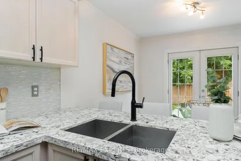 122 Joshua Rd, Orangeville, ON L9W 4W2