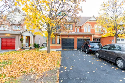 6885 Apex Crt, Mississauga, ON L5N 7H6