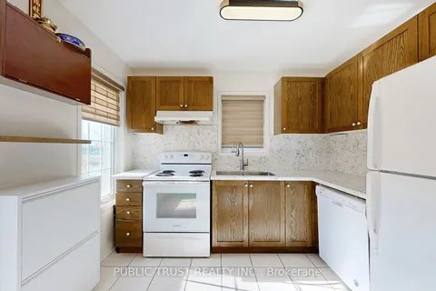 54 Judy Sgro Ave, Toronto, ON M3L 0E4