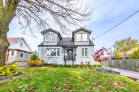 24 Westdale Dr, Toronto, ON M3K 1A5