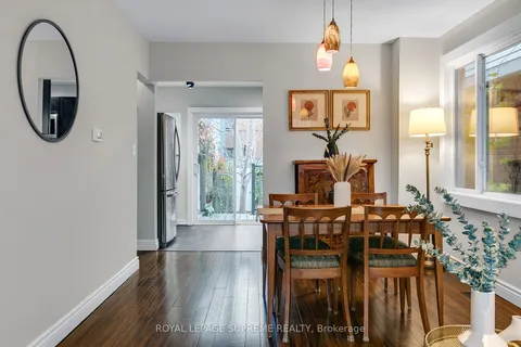 58 Rowntree Ave, Toronto, ON M6N 1R7