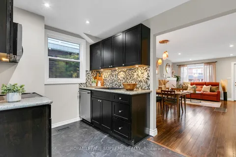 58 Rowntree Ave, Toronto, ON M6N 1R7