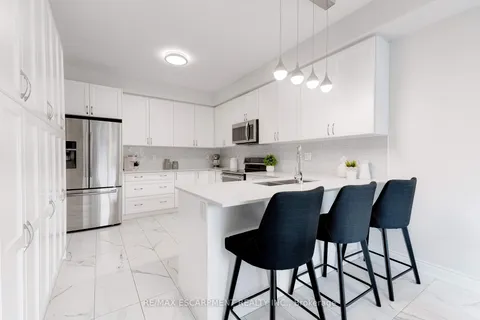 278 Fasken Crt, Milton, ON L9T 6S9